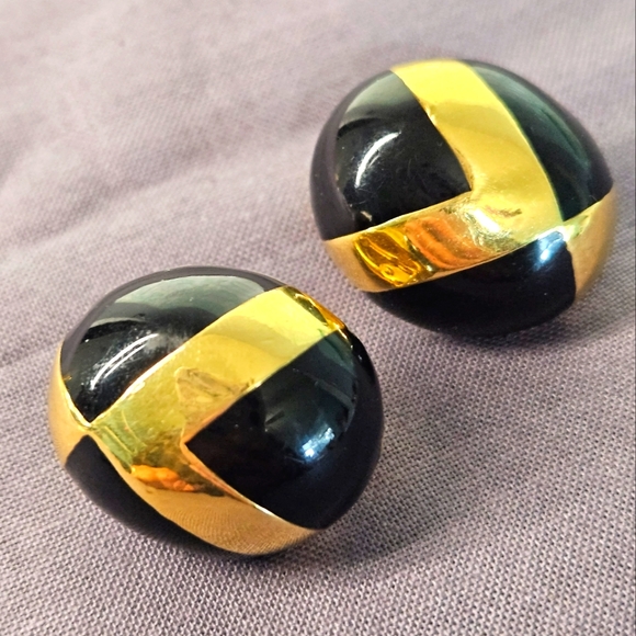 Gorgeous CINER Vintage Black and Gold Clip EARRINGS - Picture 1 of 7